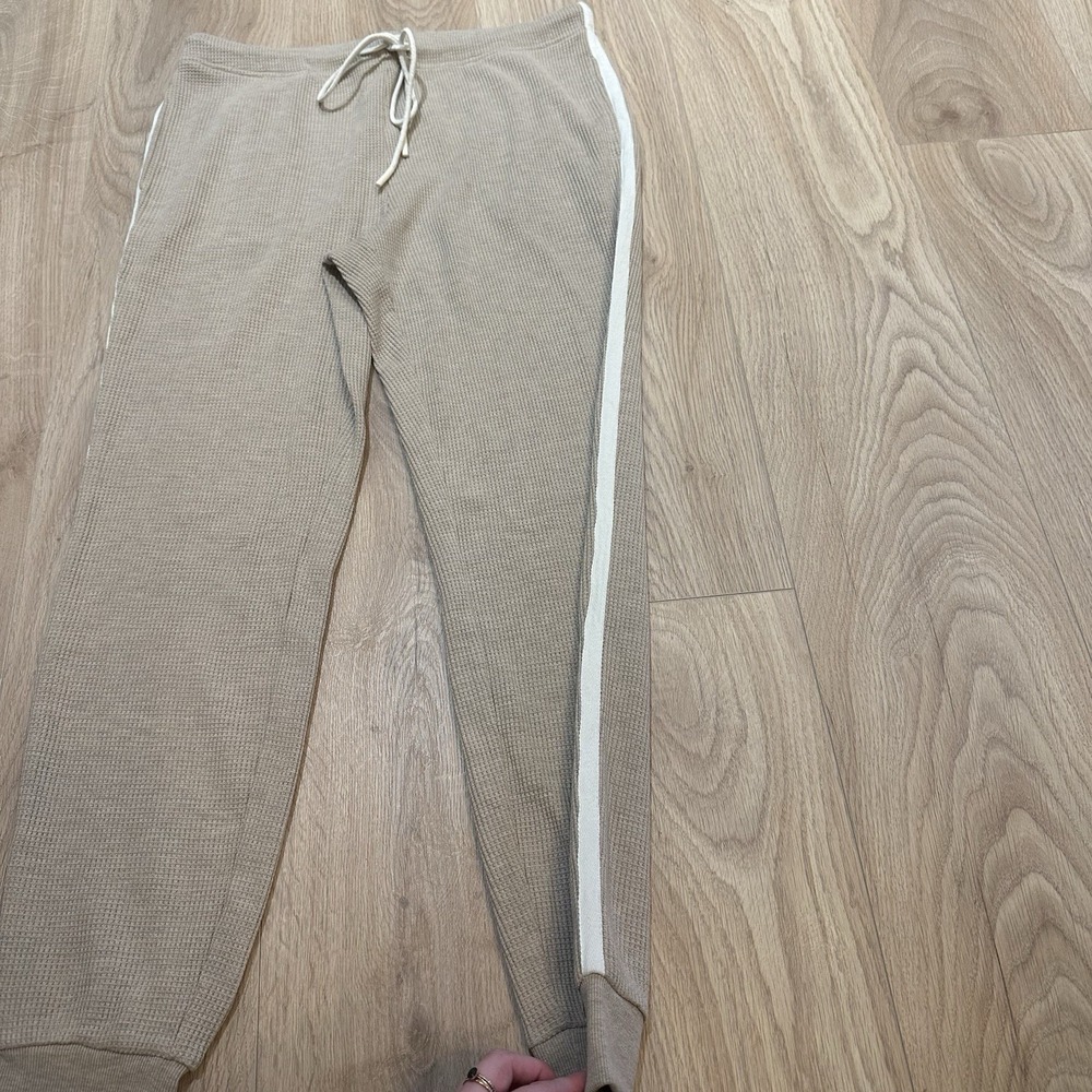 Varley Kelvin Waffle Knit Joggers Side Stripe Sz Large Activewear EUC Women's - Picture 4 of 9